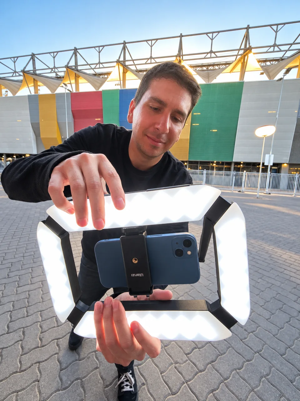 Equipo portátil de captura e iluminación — MazeLab (fotografía retocada)