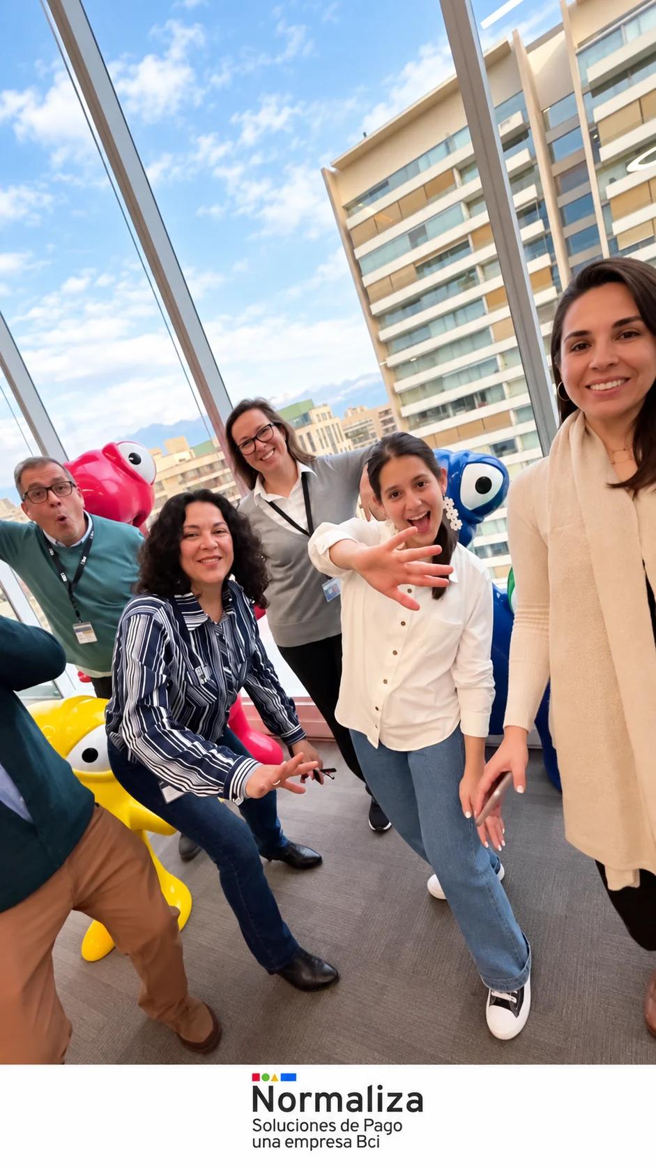 Resultado de Glambot en el evento Normaliza de BCI — portada editada para MazeLab